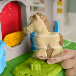 Fisher-Price Little People – Coffret L'Écurie des Joyeux Chevaux - Vue supplémentaire 4