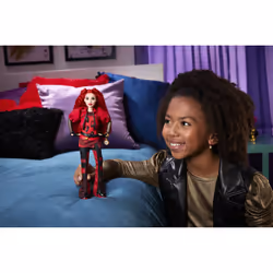Mattel Disney Descendants: The Rise of Red, Red, Daughter of Queen of Hearts Doll - Vue supplémentaire 9