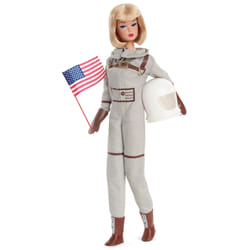 Barbie Signature JBJ48 poupée