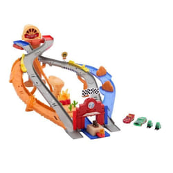 Mattel Cars – Coffret Piste de Course Rescue Road Course de Radiator Springs