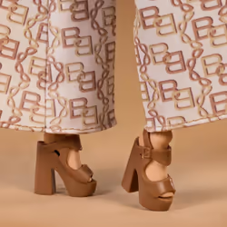Barbie Signature BASICS Doll - Vue supplémentaire 5