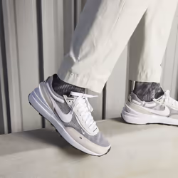 Nike DA7995-100 Chaussure d'athlétisme Mâle 40.5