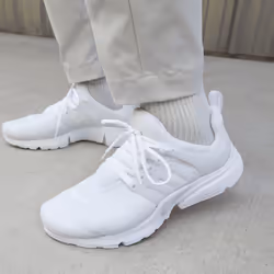 Nike CT3550-100 Chaussure d'athlétisme Mâle 47.5