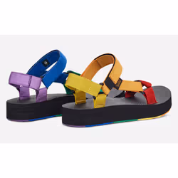 Teva Midform Universal Pride 09
