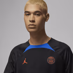 Nike DN1271-011