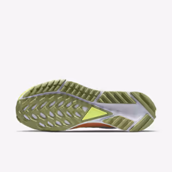 Nike DJ6158-002 Chaussure d'athlétisme Mâle 44