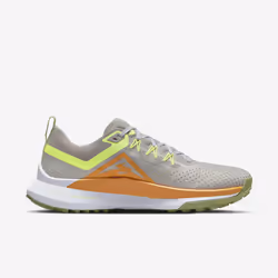 Nike DJ6158-002 Chaussure d'athlétisme Mâle 44