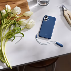 Apple MGTM4LL/A coque de protection pour téléphones portables 16 cm (6.3") Housse Bleu - Vue supplémentaire 4