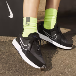 Nike DC3579-005 Chaussure d'athlétisme Femelle 40