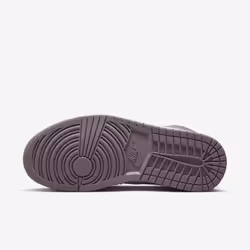 Nike DQ8397-500 Chaussure d'athlétisme Femelle 43