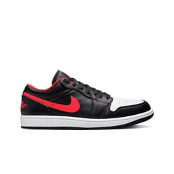 Chaussures NIKE Air Jordan 1 Noir - Homme/Adulte - Cuir - Lacets - Plat