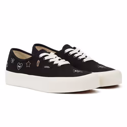 Vans modèle Authentic Vr3 Mystical Embroidery  couleour Noir