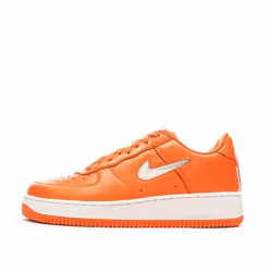 Baskets - Nike - AIR FORCE 1 LOW RETRO - Homme - Orange Blanc - Cuir - Lacets
