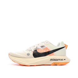 Chaussures de trail Blanches/Noires/Oranges Femme Nike Zoomx Ultrafly