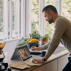 HP Elite x360 830 G9 i5-1235U 2-en-1 13.3" PC portable Tactile 8Go 256Go SSD Argent - Vue supplémentaire 14