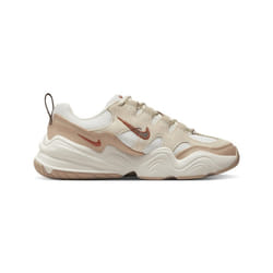 Baskets Beige Femme Nike Hera