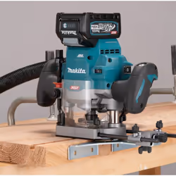 Routeur Makita RP001GZ02; 40 V (sans batterie et chargeur)