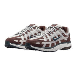 Baskets Nike P-6000 Femmes