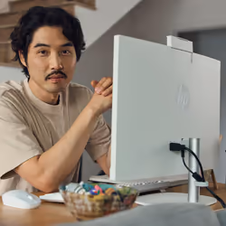 HP 24-cr0034nf AMD Ryzen™ 5 7520U 60,5 cm (23.8") 1920 x 1080 pixels 8 Go LPDDR5-SDRAM 512 Go SSD PC All-in-One Windows 11 Home Wi-Fi 6 (802.11ax) Blanc - Vue supplémentaire 8