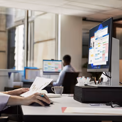 HP Pro Small Form Factor 400 G9 Desktop PC i5-14500 8 Go Win11 Pro SFF - Vue supplémentaire 11