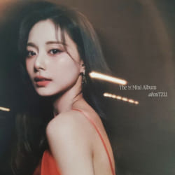 Universal Music Tzuyu, abouTZU LP Pop
