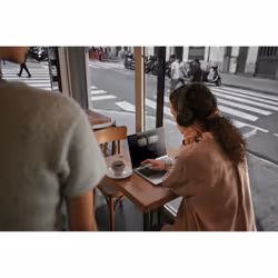 HP EliteBook X G1i 14 inch Notebook Next Gen AI PC Wolf Pro Security Edition