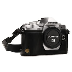 MegaGear MG1350 étui et housse d’appareils photo Noir