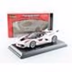 Voiture Miniature de Collection - BBURAGO 1/24 - FERRARI FXX K - Blanc - 2015