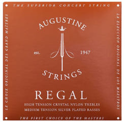 Augustine Regal Red Medium Classique 6 pièce(s) Nylon Guitare