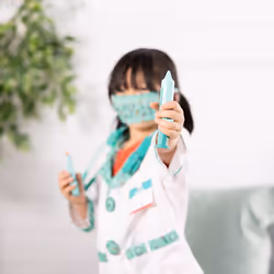 PACK DOCTEUR COSTUME + ACCESSOIRES Melissa & Doug - Vue supplémentaire 4