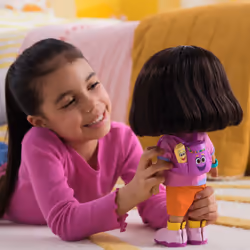 POUPEE DORA CHANTE ET EXPLORE Dora - Vue supplémentaire 6