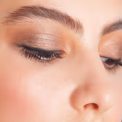 theBalm Overshadow ombre à paupière 0,57 g If You're Rich Brillant - Vue supplémentaire 2