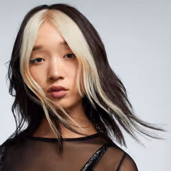 Bumble And Bumble Illuminated Color Shampoo for Color Treated Hair 250 ml Shampoing Professionnel Femmes - Vue supplémentaire 7