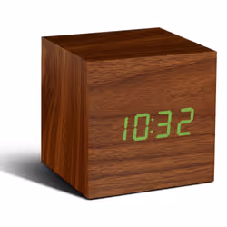 Gingko Design Cube Click Clock, Réveil numérique, Cube, Noyer, 12/24h, Boutons, LED