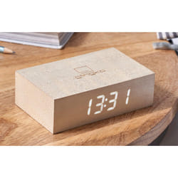 Gingko Design Flip Click Clock Réveil numérique Couleur érable, Blanc