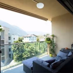 Avec son design contemporain, le Plafonnier LED 13W Blanc Rond IP65, convient parfaitement pour illuminer vos pièces intérieu ...