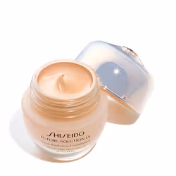 Future Solution Lx total radiance foundation #3-golden