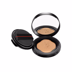 Synchro Skin self refreshing cushion compact #220