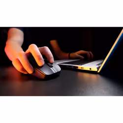 Turtle Beach Pure Air - Souris de gaming RGB ergonomique sans fil ultra-légère, capteur optique 26 000 PPP, batterie 125 heures, double système sans fil, interrupteurs optiques TITAN, Bluetooth, éclairage RGB. Semi-translucide noir - Vue supplémentaire 12