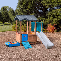 Step2 Woodland Adventure Playhouse & Slide - Vue supplémentaire 11