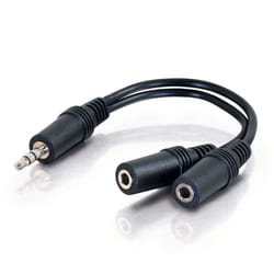 C2G Value Series 3.5mm Stereo Plug to 3.5mm Stereo Jack x2 Y-Cable câble audio 0,15 m 3,5mm Noir