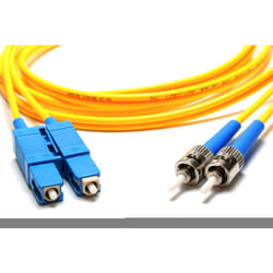 Origin Storage 85552 câble de fibre optique 5 m LC OFNR OM3 Couleur aqua