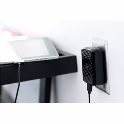 iGo PS00311-0001 chargeur d'appareils mobiles Téléphone portable, MP3, Tablette Noir USB Intérieure