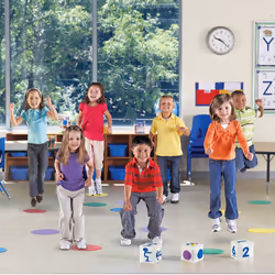 Learning Resources Ready, Set, Move Classroom Activity Set - Vue supplémentaire 2
