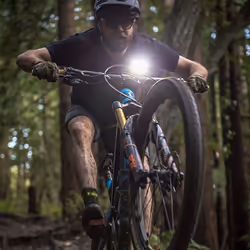 Blackburn 7085211 Lumière de vélo Feu avant - Vue supplémentaire 6