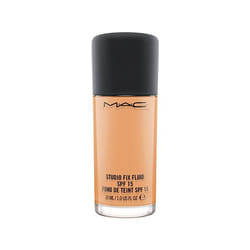 MAC Fond de teint Fluide Studio Fix SPF 15 C4.5 30ml