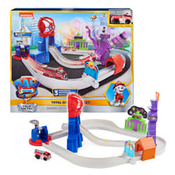PAW Patrol PAT PATROUILLE LE FILM - TOTAL CITY RESCUE PLAYSET TRUE METAL - Univers Adventure City Réplique Officielle - Véhicule exclusif Die-Cast De Marcus Inclus - 6061056 - Jouet Enfant 3 ans et +