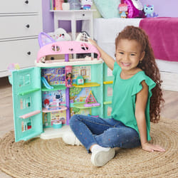 Gabby's Dollhouse Gabby et la maison magique Maison de Poupée Interactive Avec 2 Figurines + 15 Accessoires - Reproduis Les Aventures De Ton Dessin Animé Préféré - Jouet Enfant 3 Ans +
