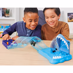 Spin Master Monster Jam, Coffret de jeu Mini Megalodon Race and Chomp Playset, Avec 2 monster trucks Monster Jam Mini à l'échelle 1:87, Jouets monster trucks pour enfants à partir de 3 ans