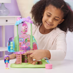 Gabby's Dollhouse Gabby et la Maison Magique - - Playset Cabane Fée Minette - 2 Figurines + Accessoires - Effets Lumineux - Dessin Animé Gabby Et La Maison Magique - Jouet Enfant 3 Ans et +